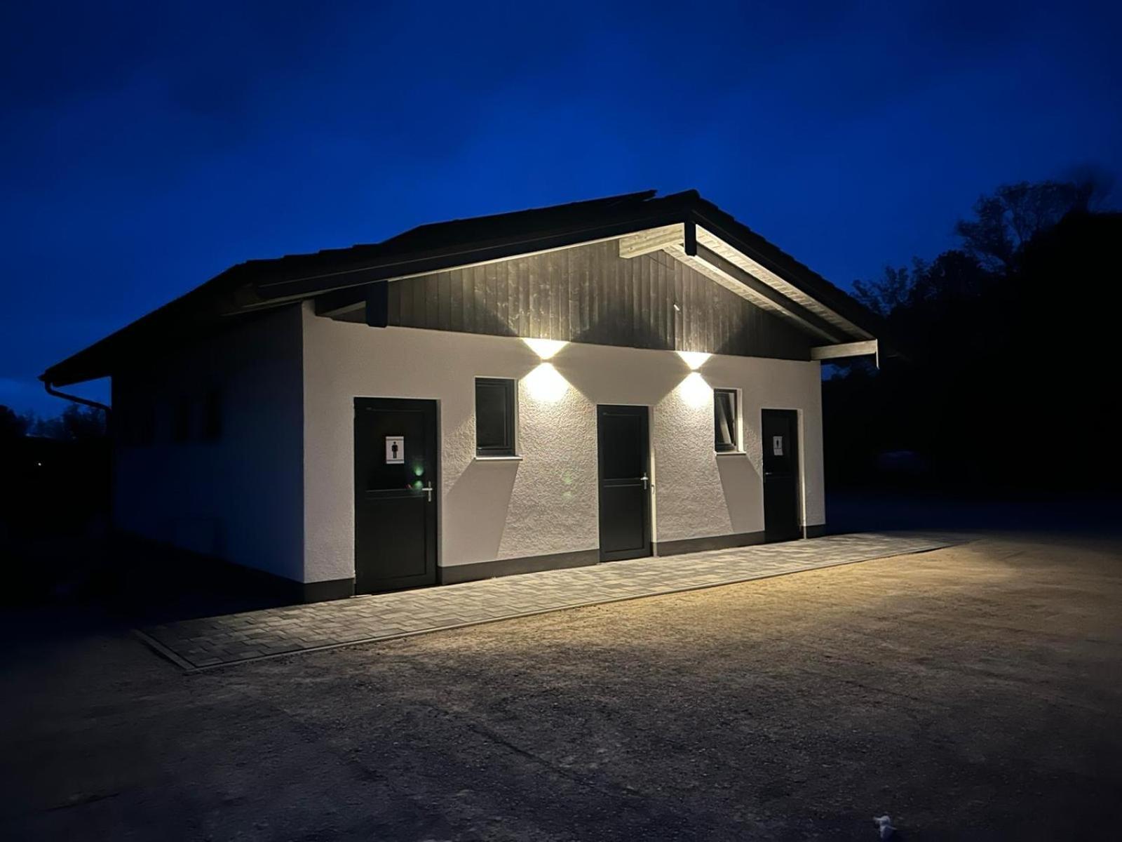 Campingplatz Mariengrund Бернау ам Кимзе Екстериор снимка